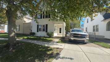 featured image of 3950 Woodhaven Dr