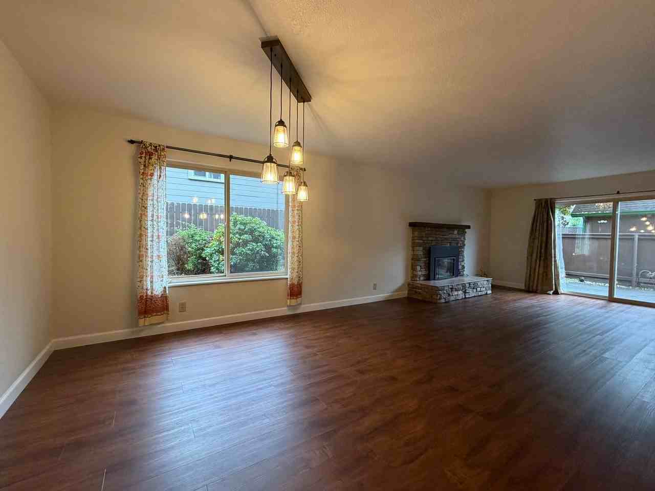 931 Hill St #20 - Photo 4 of 22