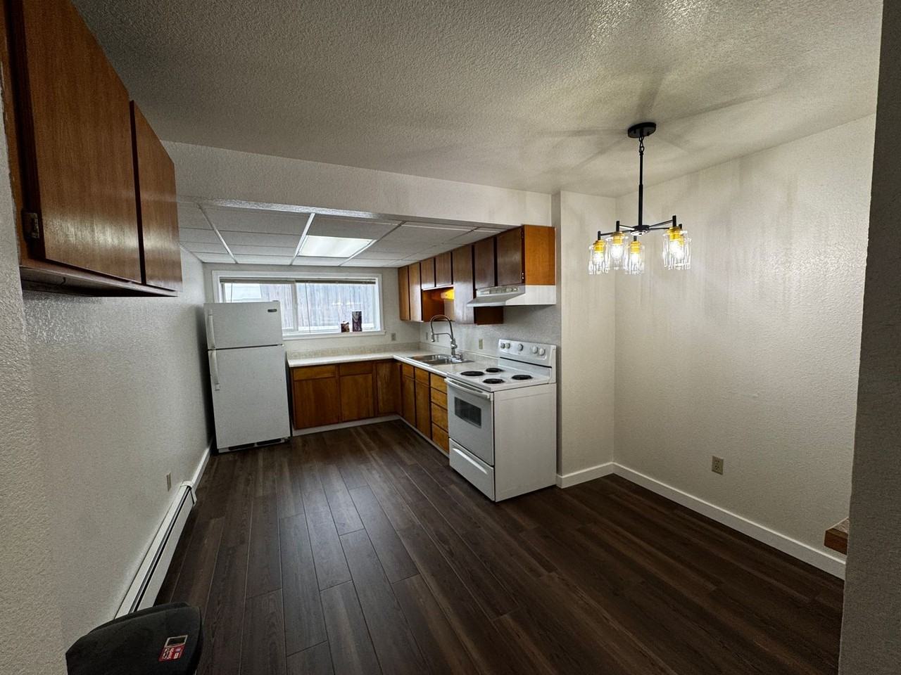 918 28th Ave - Photo 5 of 12