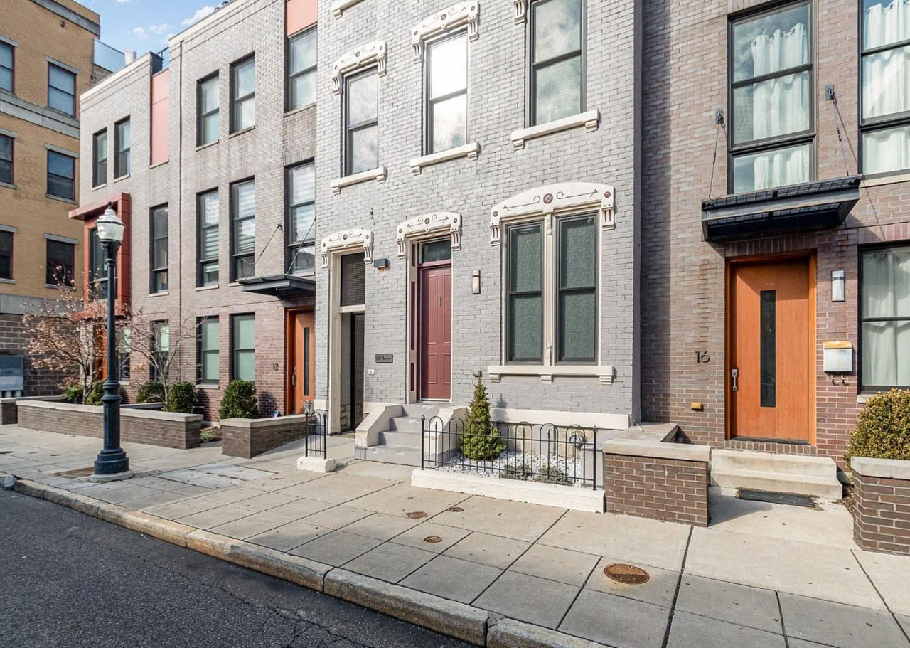 14 Mercer St #4 - Photo 3 of 16
