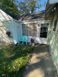 1145 Higley St - Photo 2 of 10