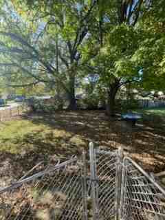 1145 Higley St - Photo 3 of 10