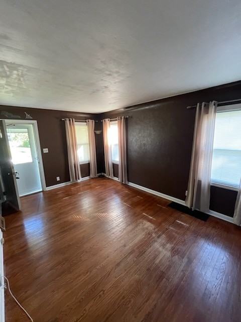 1145 Higley St - Photo 7 of 10