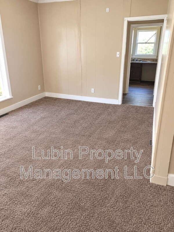 1455 Wabash Ave - Photo 3 of 8