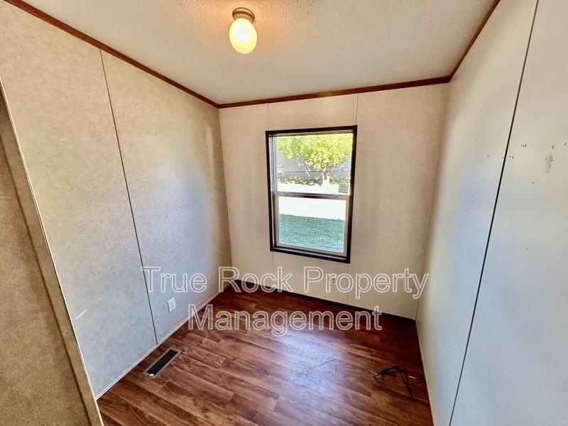16327 County Road 3594 - Photo 6 of 11