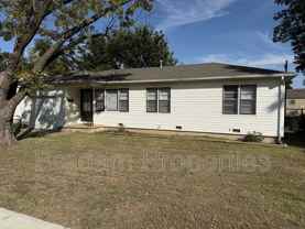 4753 S Lawton Ave - Photo 1 of 1