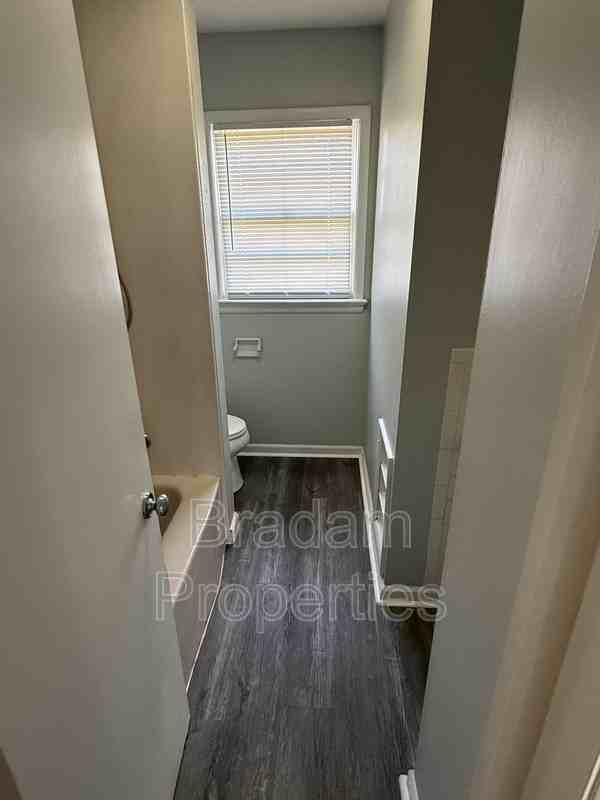 4753 S Lawton Ave - Photo 6 of 12