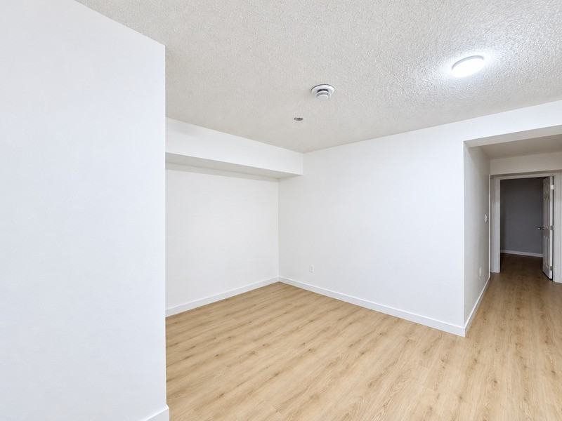 13436 115 St Nw #1-2-4-5 - Photo 4 of 15