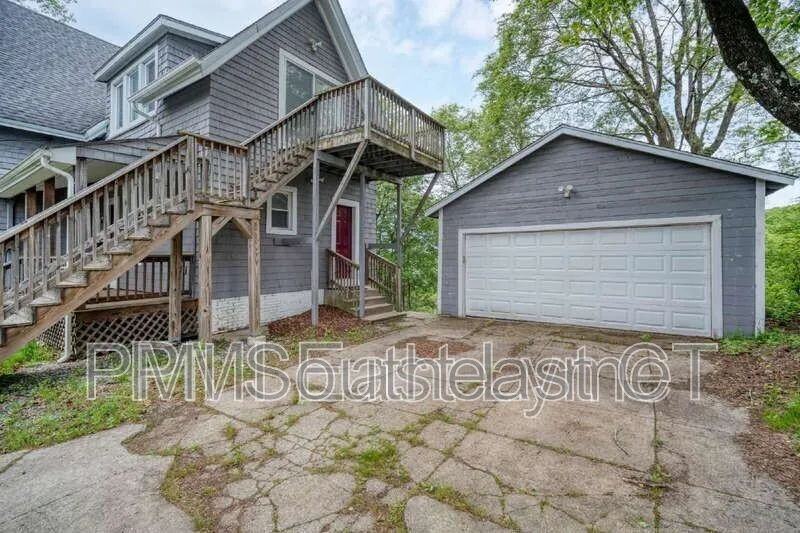 44 Summer St #1 - Photo 4 of 19