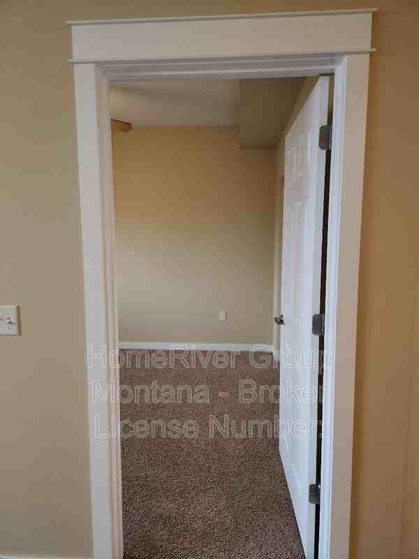 1500 S 14th St W #415 - Photo 7 of 23