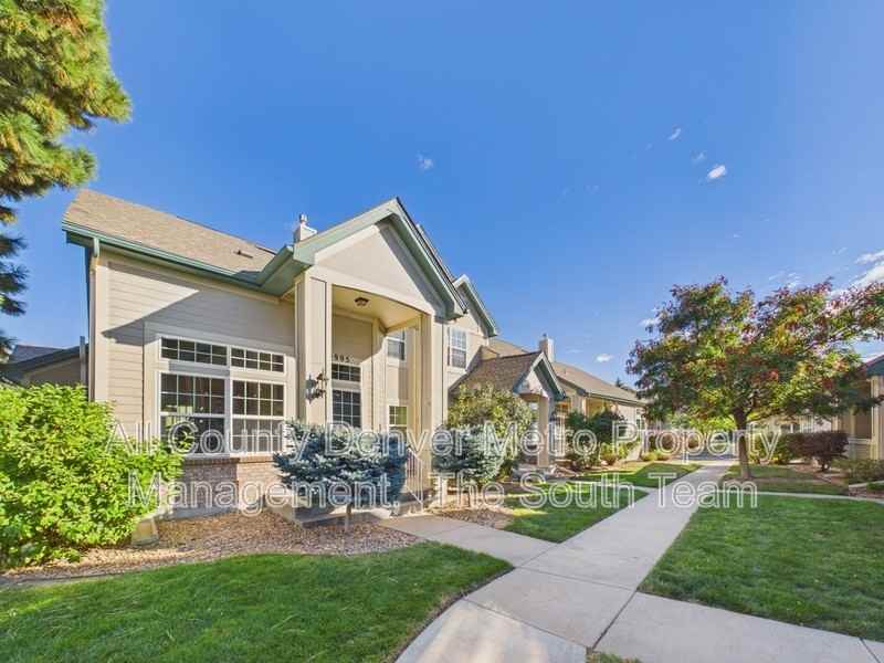 9995 E Hawaii Pl - Photo 2 of 44