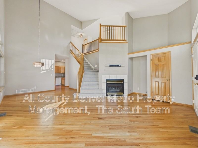 9995 E Hawaii Pl - Photo 3 of 44