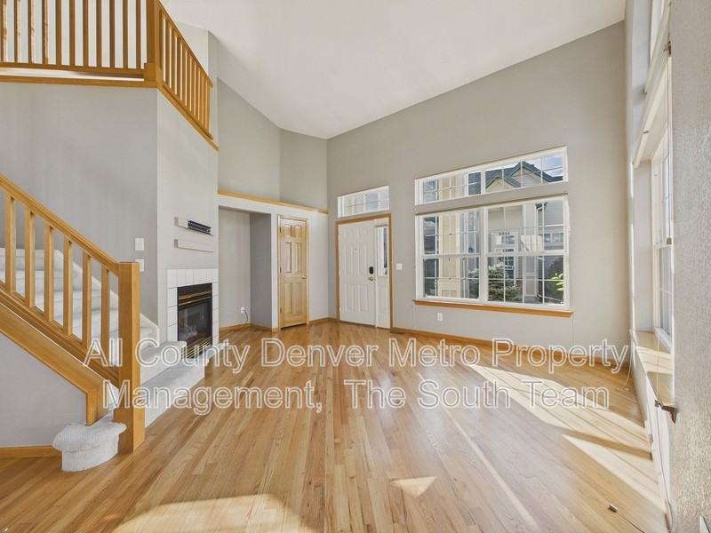 9995 E Hawaii Pl - Photo 4 of 44