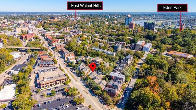 2126 Gilbert Ave #B - Photo 3 of 40