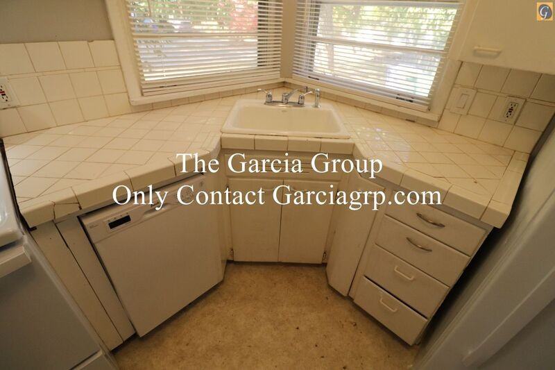 6134 Se 48th Ave - Photo 3 of 38