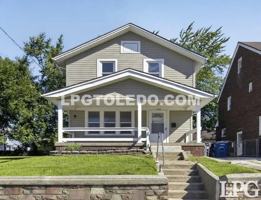 featured image of 1742 Brussels St