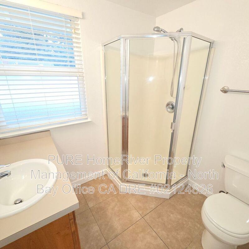 2 Raymond Hts - Photo 2 of 9
