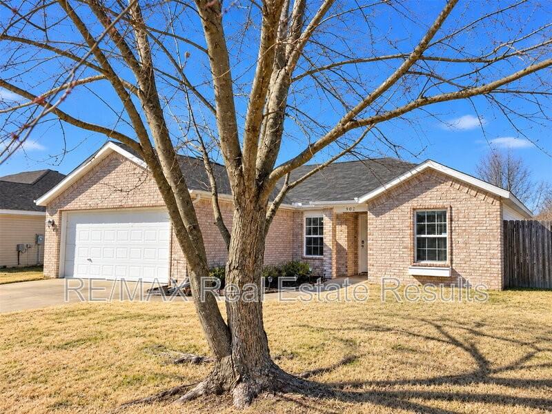 902 Sw Summitchase Rd - Photo 4 of 18