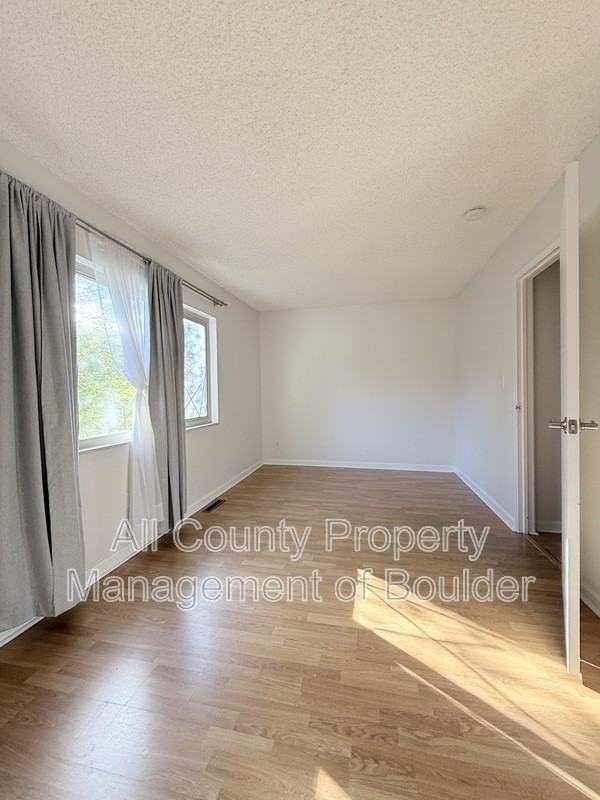 790 W Moorhead Cir #G - Photo 3 of 21