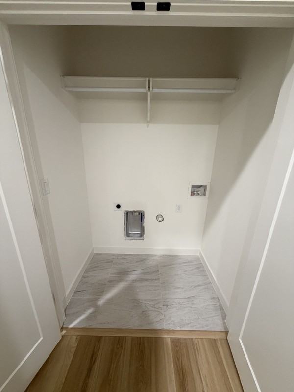 137 E Marshall St - Photo 7 of 10