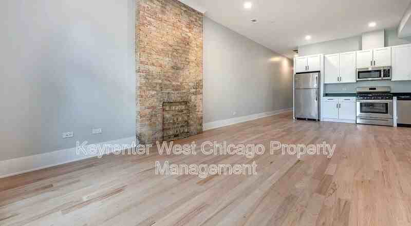 3246 W Fulton Blvd #1 - Photo 3 of 15