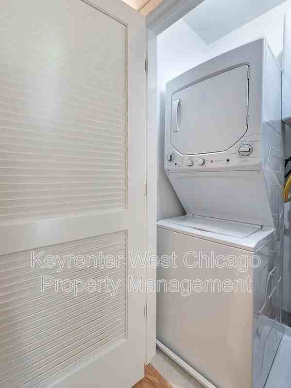 3246 W Fulton Blvd #1 - Photo 7 of 15