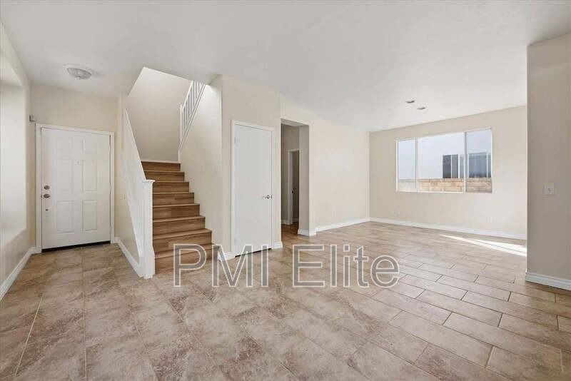 32029 Cypress Way - Photo 5 of 50