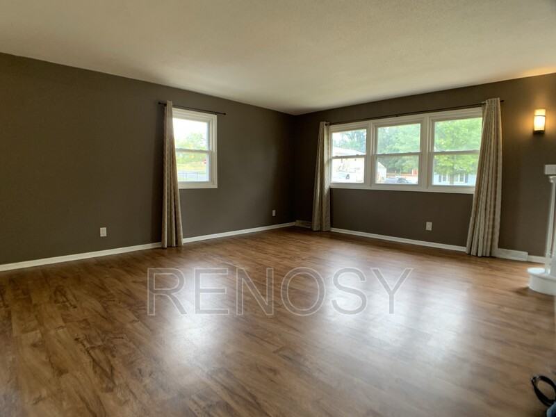 5174 Ne 6th Ct - Photo 3 of 25