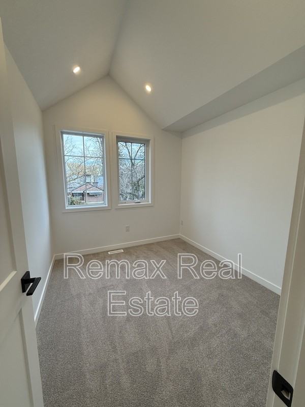 12114 124 St Nw #MAIN - Photo 6 of 10