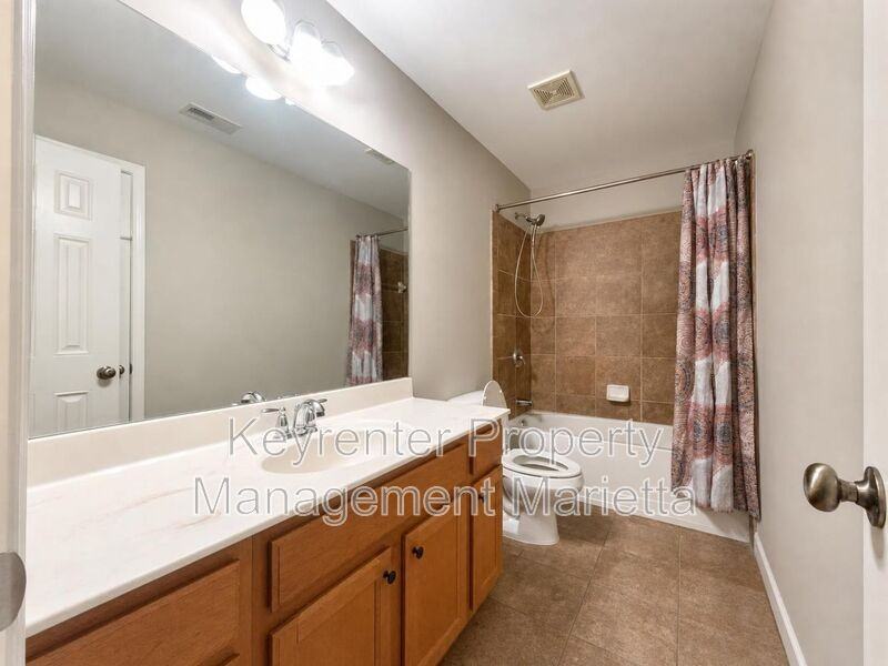 302 Rosemont Park Ln - Photo 5 of 38