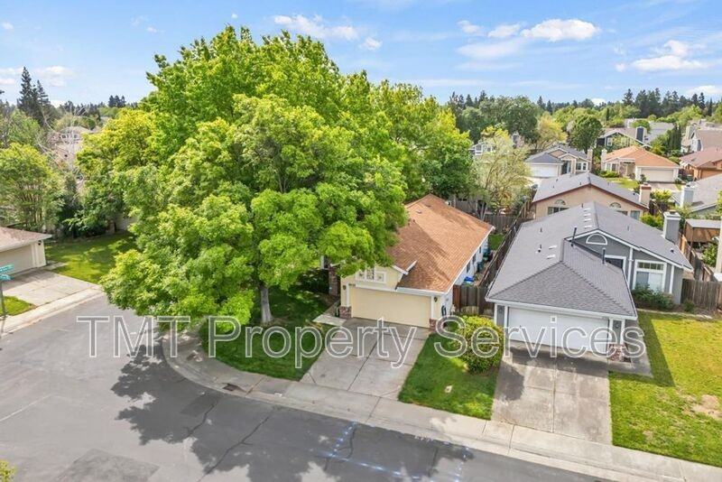 6512 Canyon Creek Way - Photo 2 of 20