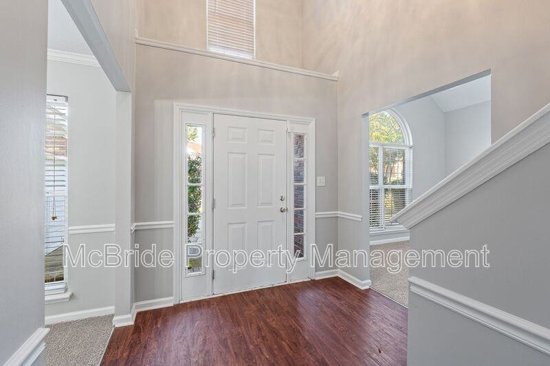 6202 Freedom Cir - Photo 5 of 38