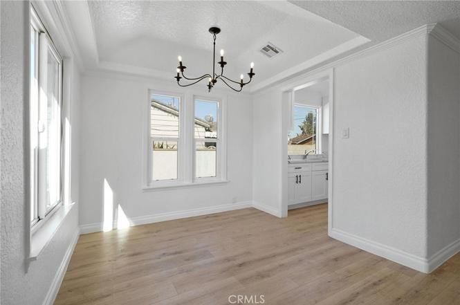 2252 S San Antonio Ave - Photo 2 of 15