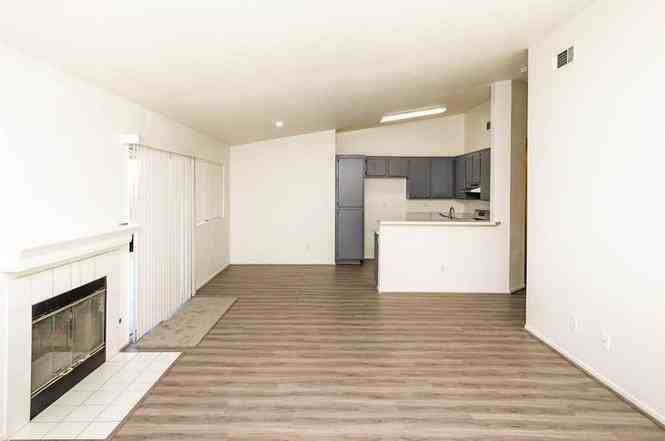14040 Estate Way - Photo 4 of 15