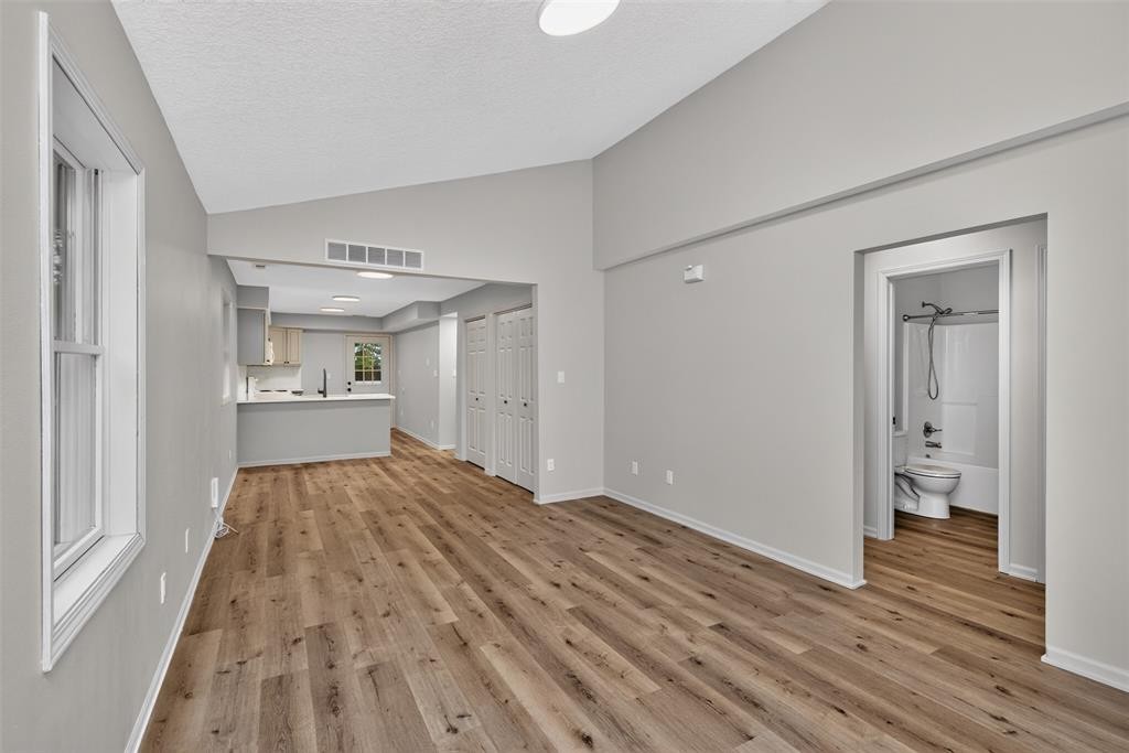 2819 E 37th St #2819 - Photo 7 of 13