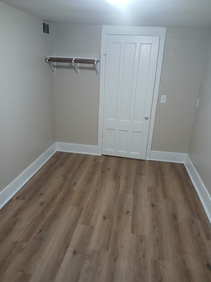 24 Union St #2R - Photo 6 of 9