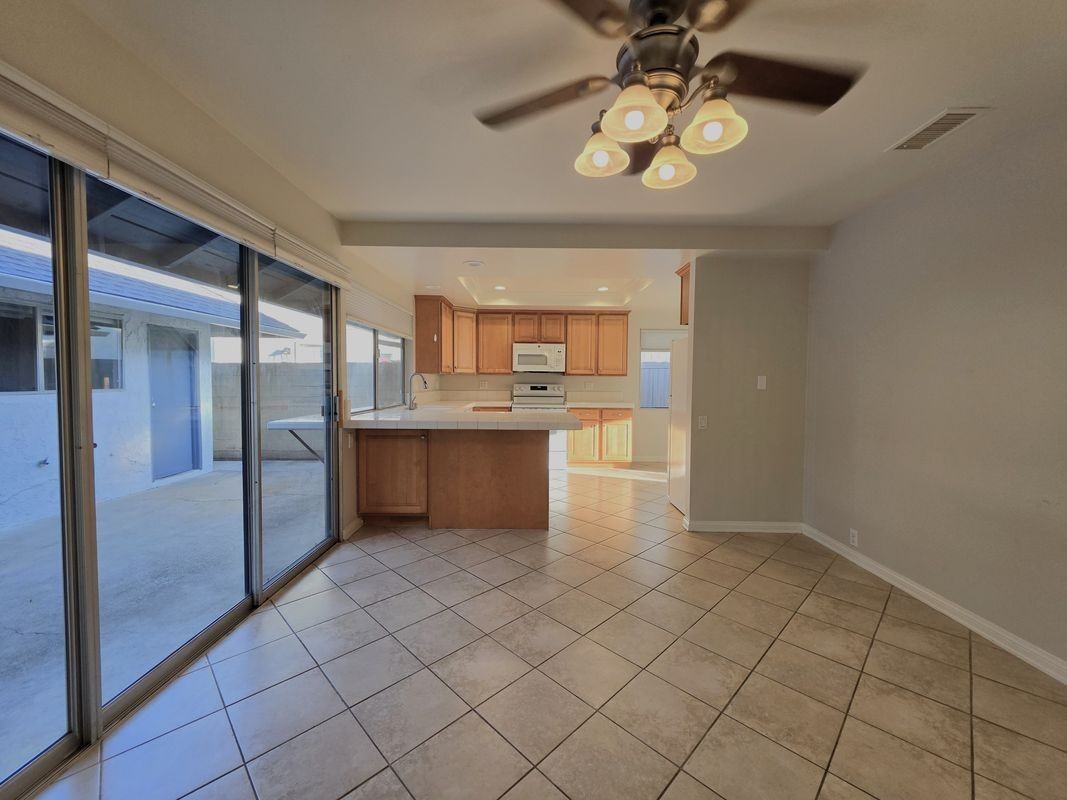 25372 Pacifica Ave - Photo 7 of 25