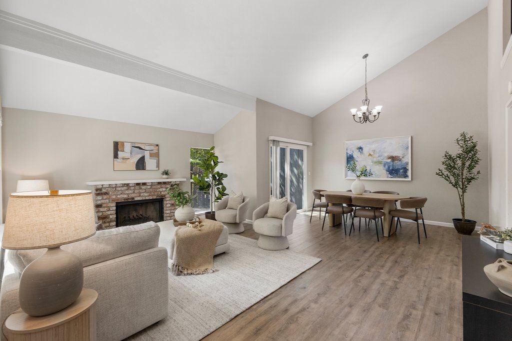 1299 Sheppard Ct - Photo 3 of 39