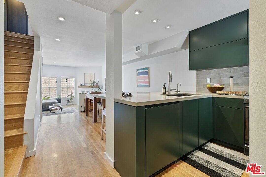 716 Maltman Ave ##2 - Photo 6 of 32