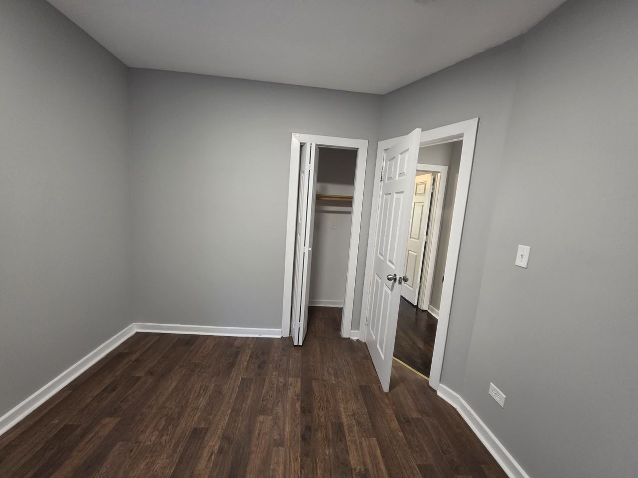 6420 S Rhodes Ave #1 - Photo 6 of 20