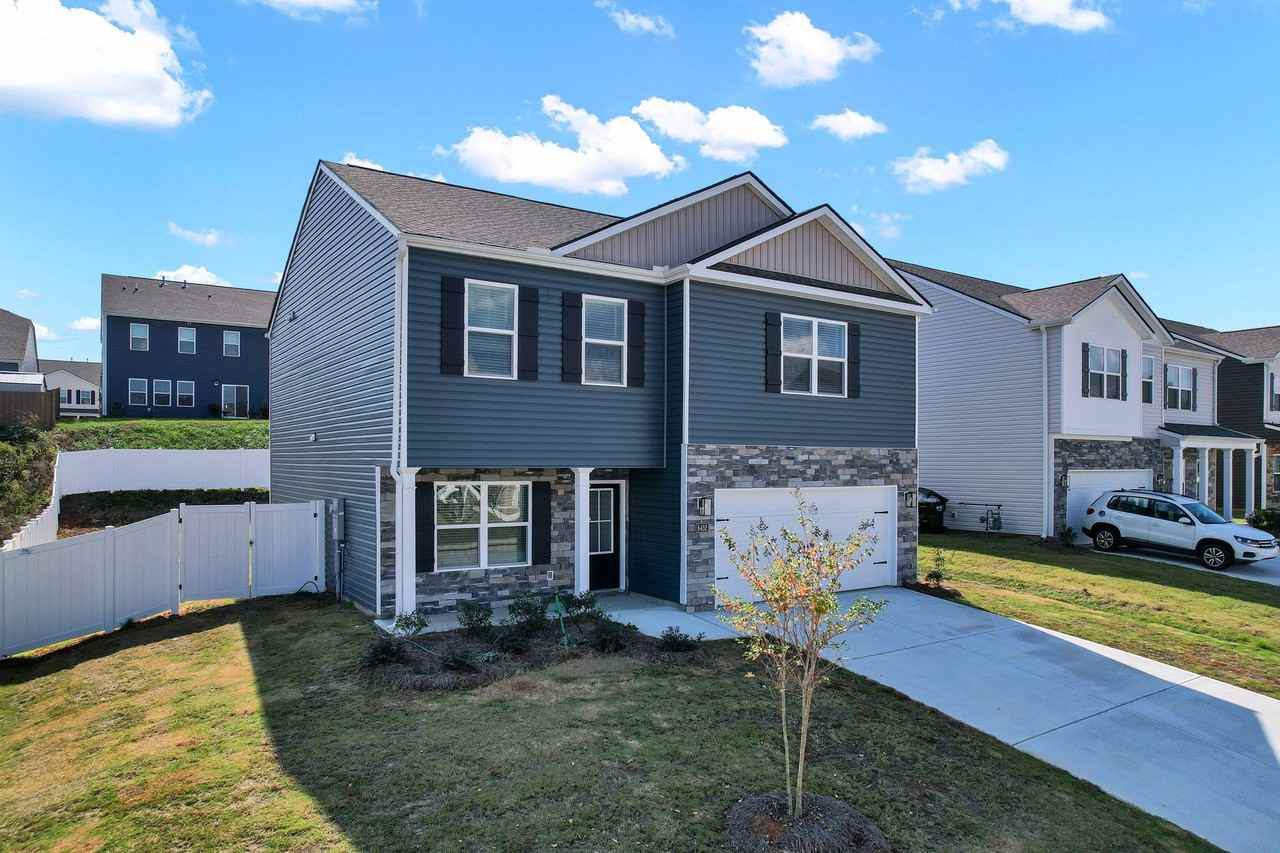 8452 Mulberry Way - Photo 3 of 38