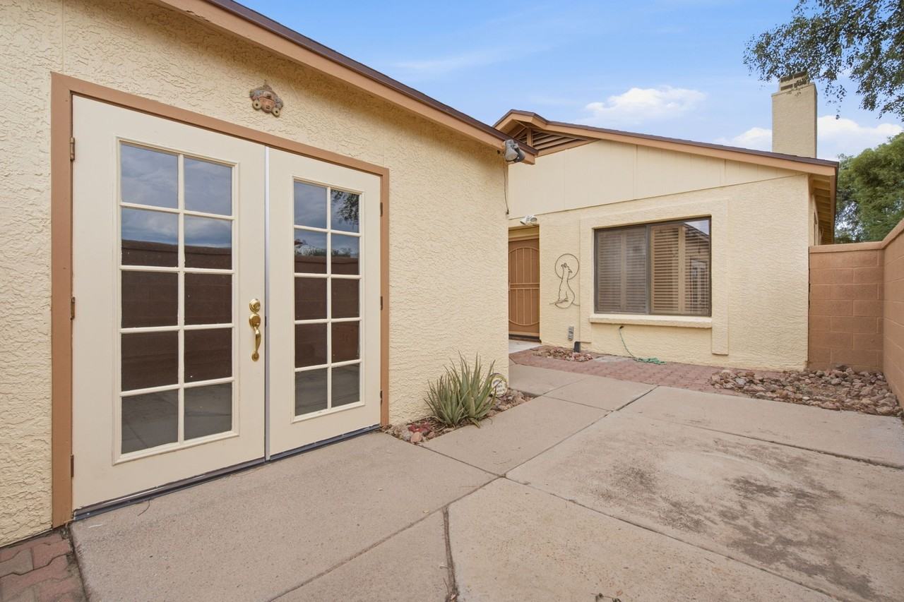 2380 W Palo Dulce Dr - Photo 4 of 24