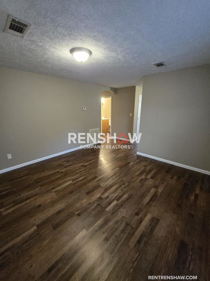 1713 Schaffer St - Photo 6 of 16