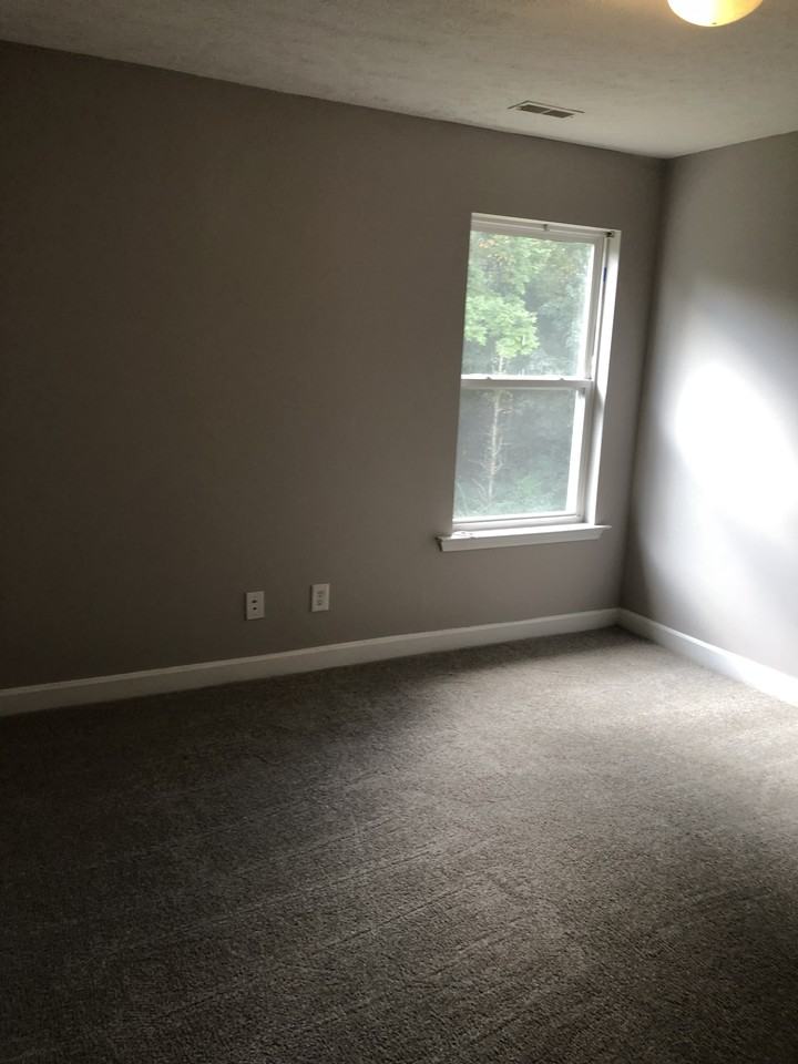 624 Mckean Dr #NA - Photo 2 of 7