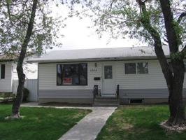 featured image of 1312 Radisson Dr Se