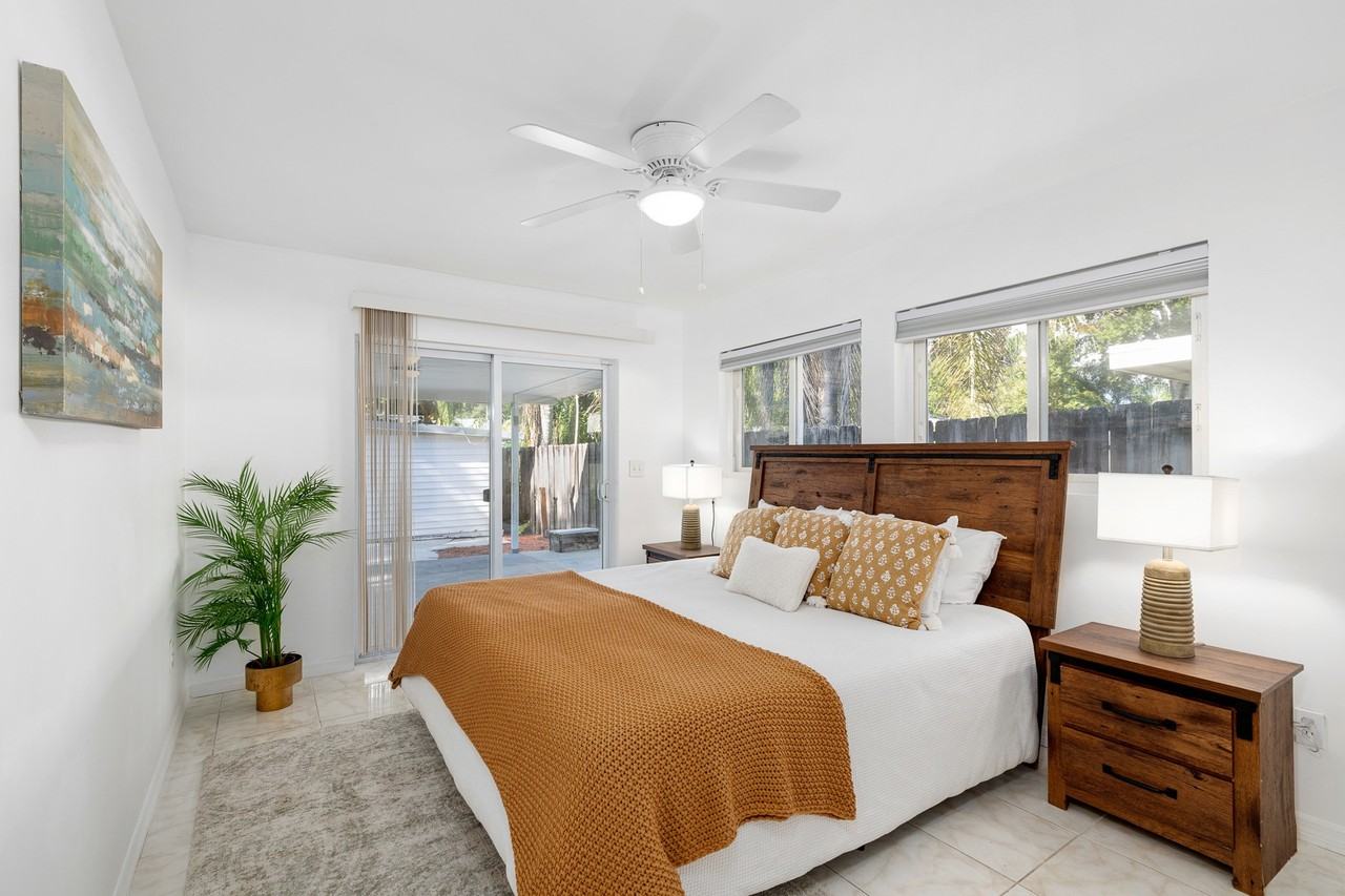 1048 Charles St #NA - Photo 6 of 14