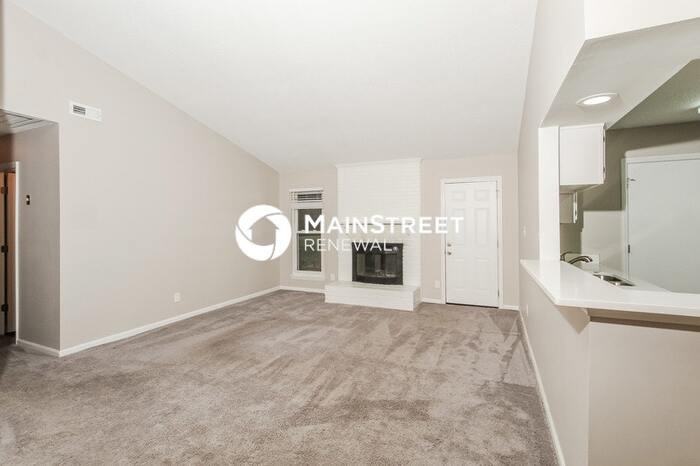 11027 Copper Field Dr - Photo 3 of 14
