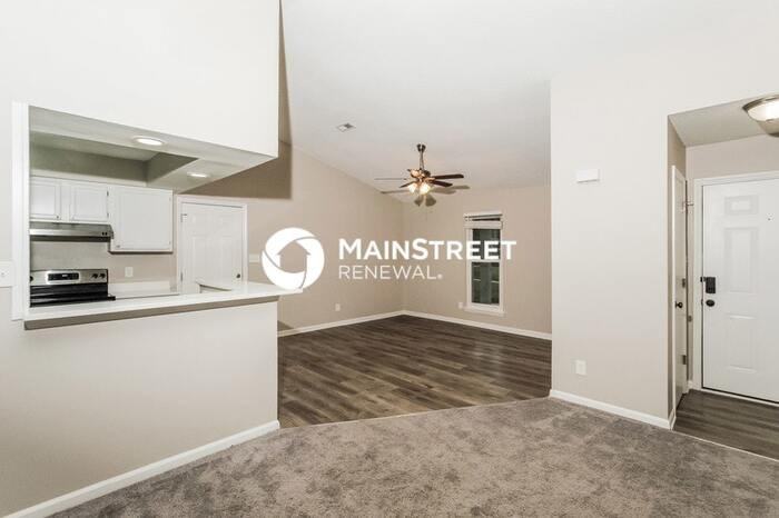 11027 Copper Field Dr - Photo 4 of 14