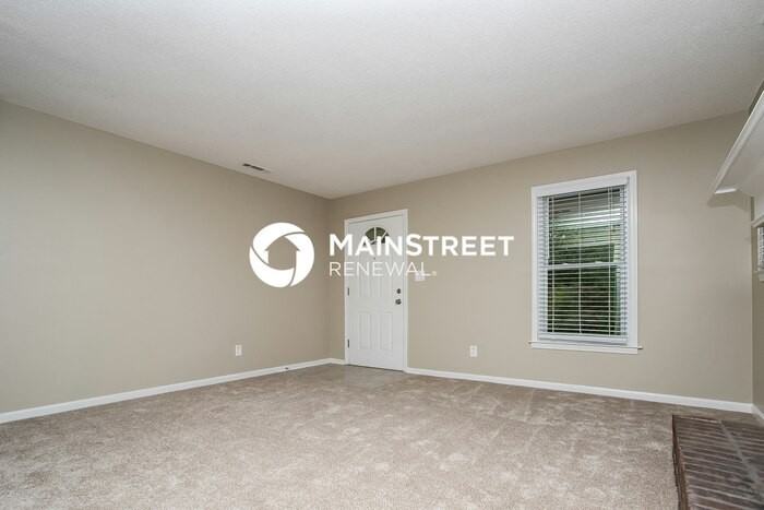 3949 Cheoah Dr - Photo 3 of 15