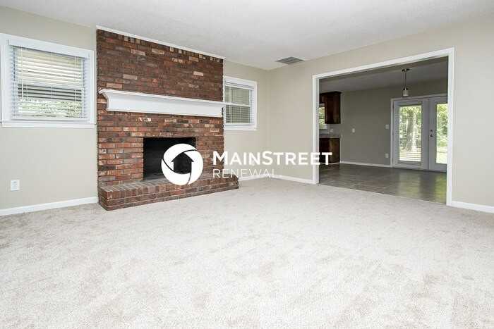 3949 Cheoah Dr - Photo 4 of 15